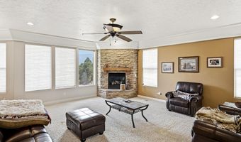 1387 S Hillcrest Dr, Cedar City, UT 84720