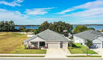 261 WALKERS POINT Dr, Auburndale, FL 33823