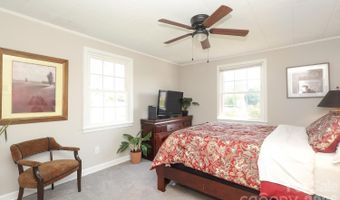 414 S Chester St S, Blacksburg, SC 29702