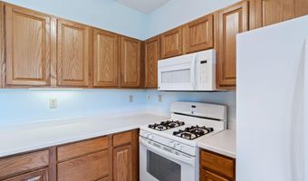 17 Breeze Ter, Barnegat, NJ 08005