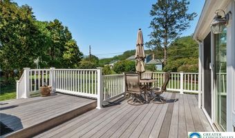2892 Edgemont Dr, Allentown, PA 18103