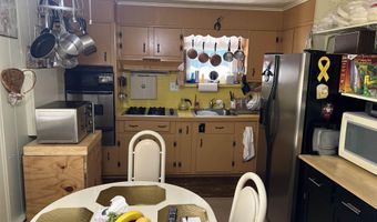 1121 N Michigan Ave, Atlantic City, NJ 08401