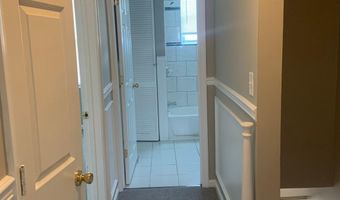 2504 FRANKLIN St W, Baltimore, MD 21223