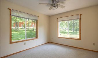 1087 E Horseshoe Dr NW, Backus, MN 56435