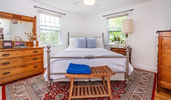 170 Pilgrim Pkwy, Warwick, RI 02888