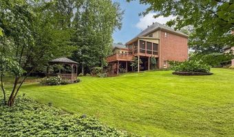 5404 Chaversham Ln, Peachtree Corners, GA 30092