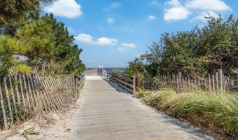 101 W CAPE SHORES Dr, Lewes, DE 19958