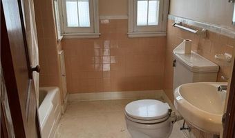 429 Fremont St, Anoka, MN 55303