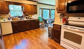 110 Saxon Woods Dr, Athens, GA 30607
