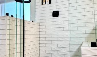 107 Spy Glass Hill Dr, Benton, LA 71006