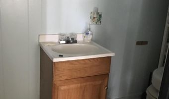 289 Port Monmouth Rd, North Middletown, NJ 07748