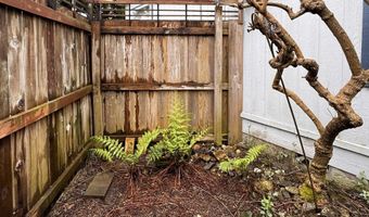 15923 BAY VIEW Dr, Brookings, OR 97415