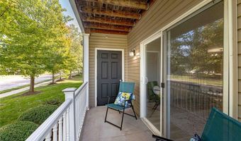 9723 Crayford Rd 1B, Affton, MO 63123