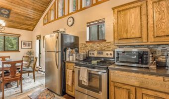 17 Lakeview Cir, Angel Fire, NM 87710