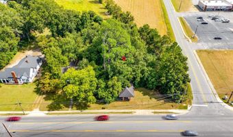 423 S Main St, Bishopville, SC 29010
