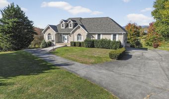 625 NW Locust St, Abingdon, VA 24210