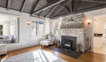 2305 Sugarloaf Dr, Agoura Hills, CA 91301