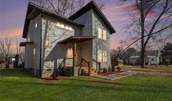 5 McGee St, Belton, SC 29627