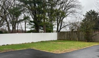 86 Hecker Ave, Darien, CT 06820