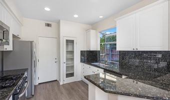 22 Rue Du Chateau, Aliso Viejo, CA 92656