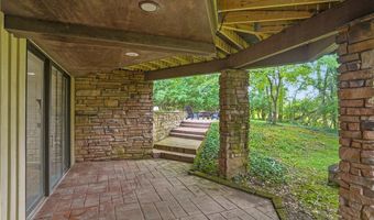 889 Eaton Ave, Akron, OH 44303