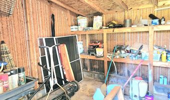 1731 Halltown Rd, Autryville, NC 28318