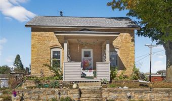 108 4th St SW, Pine Island, MN 55963