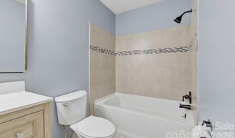 147 Birch Ln, Arden, NC 28704