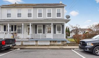 108 W 2ND St, Alburtis, PA 18011