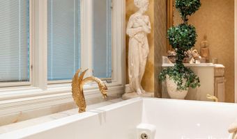 7750 Silverthorn Dr SE, Ada, MI 49301