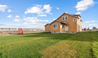 303 ART KEGLER Blvd, Boardman, OR 97818