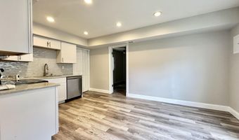 18 Starboard Ave, Barnegat, NJ 08005
