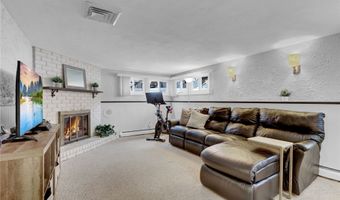 2455 Seebode Ct, Bellmore, NY 11710
