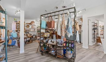 623 E Main St, Anoka, MN 55303