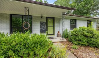20 Summit Dr, Arden, NC 28704