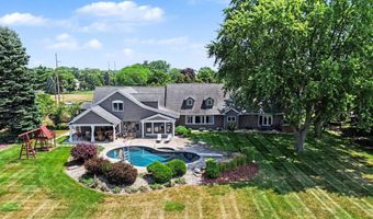 115 Golfside Dr, Alma, MI 48801