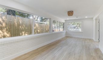 175 Saint Charles Ave, Biloxi, MS 39530