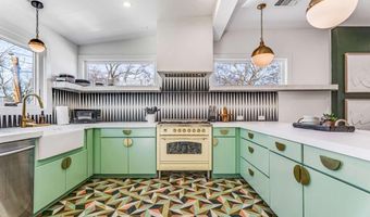 724 Charles Allen Dr NE 3, Atlanta, GA 30308