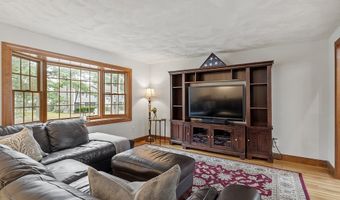 9 Donald Rd, Billerica, MA 01821