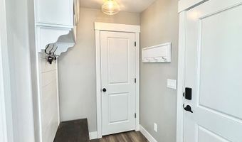 2737 Pinfire Crk, Ammon, ID 83406