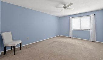 62 Monticello Dr 62, Branford, CT 06405