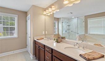 341 Spotted Ridge Cir, Woodstock, GA 30188