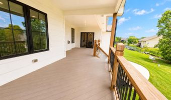 1502 N Shadow Rock Dr, Andover, KS 67002