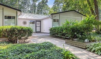 1402 Bardstown Trl, Ann Arbor, MI 48105