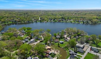 39457 N Forest Ave, Antioch, IL 60002