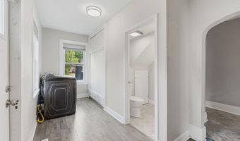 305 W 7Th St, Auburn, IN 46706