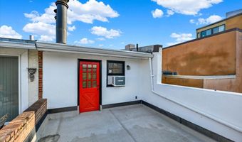 131 W BARRE St W, Baltimore, MD 21201
