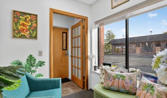 363 New Britain Rd A, Berlin, CT 06037