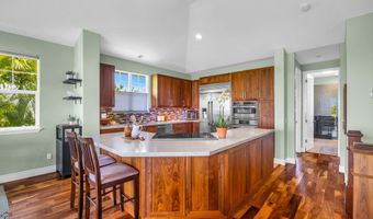 10 Puuwai Pl, Kihei, HI 96753