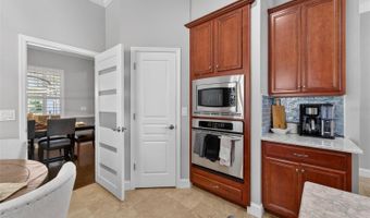 5722 SEA TROUT Pl, Apollo Beach, FL 33572